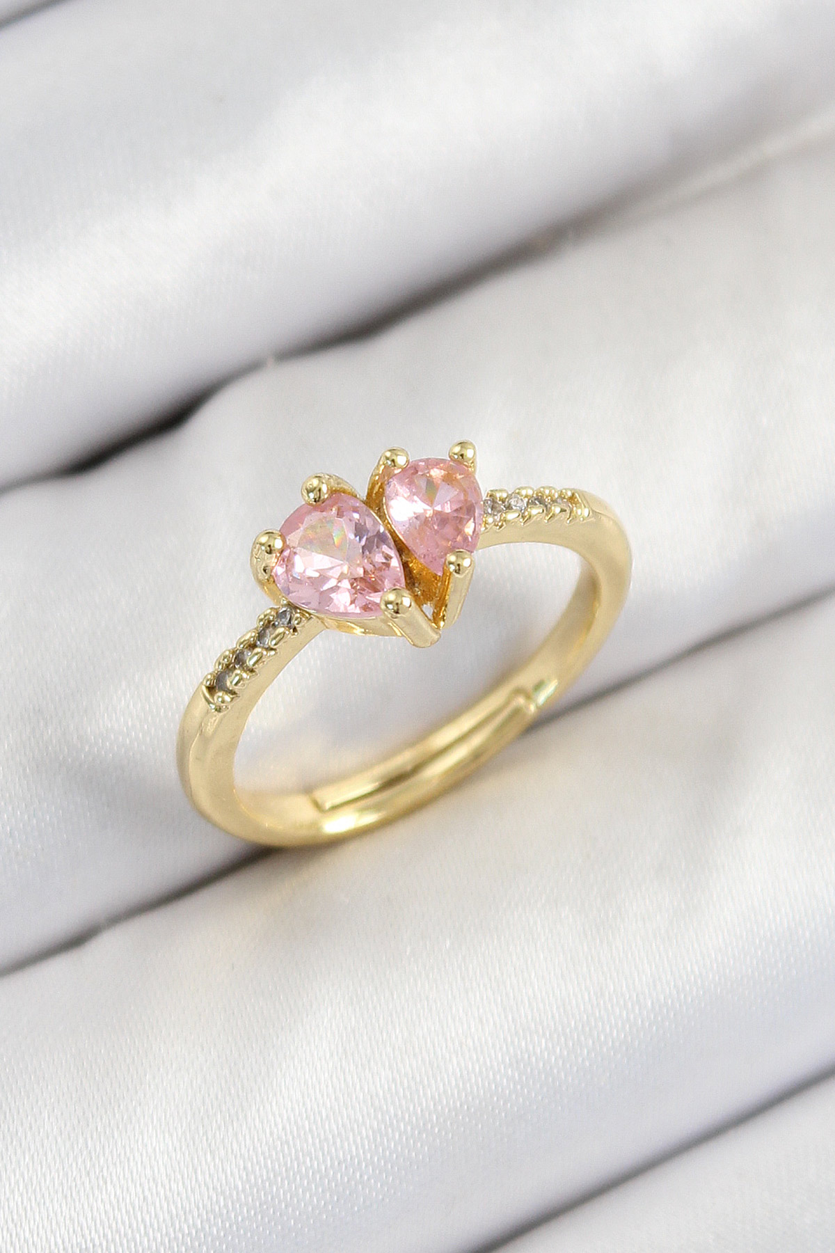 Pembe Kalp Model Zirkon Taşlı Gold Kadın Yüzük