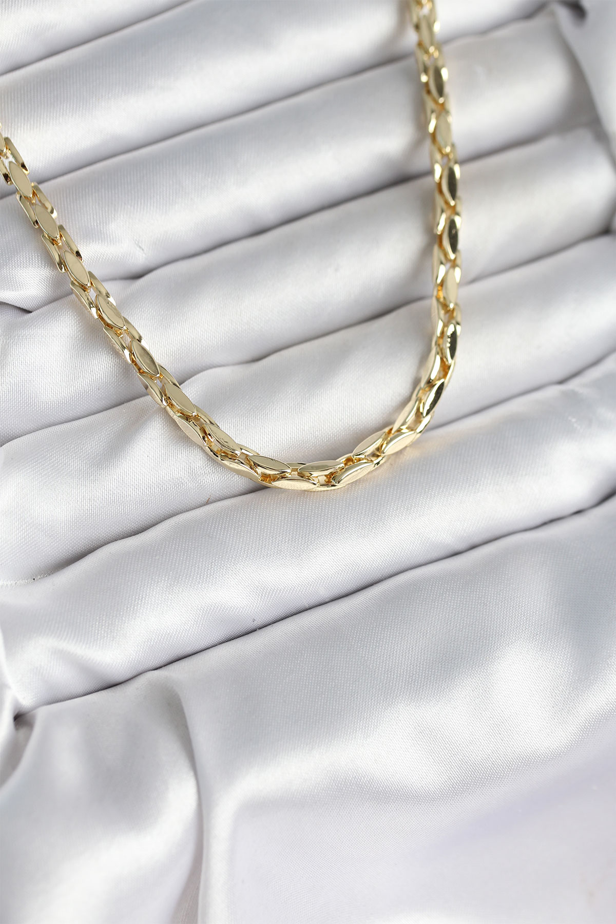 Pirinç Zincir Kadın Kolye Gold Renk 60 cm Günlük ve Şık Kullanım