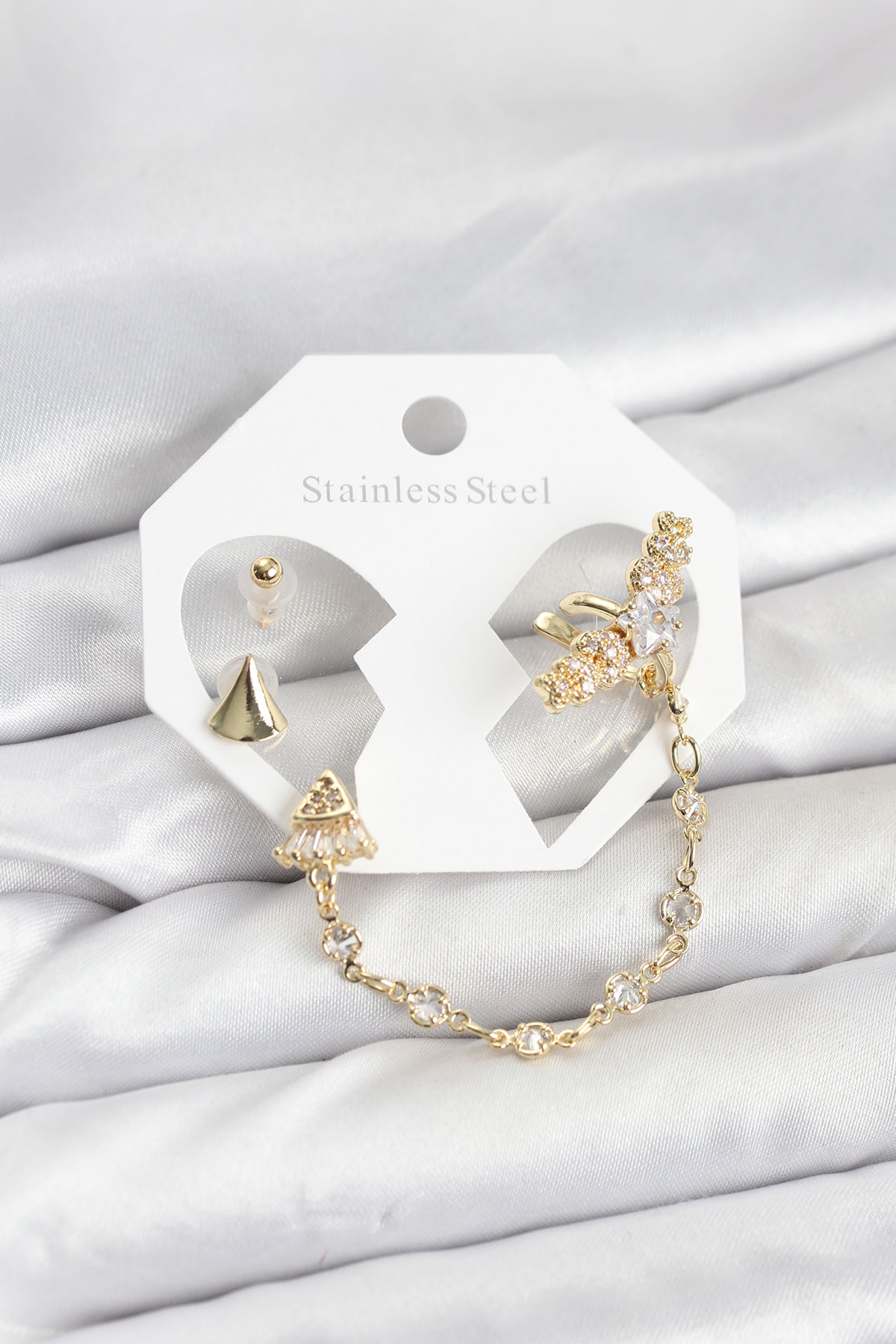 Yıldız Model Zincir Bağlantılı Ear Cuff Küpe Seti Gold