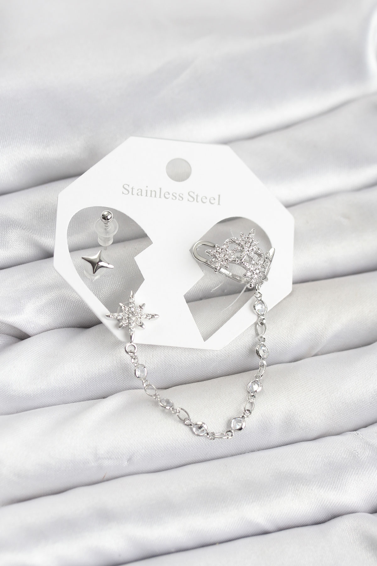 Kutup Yıldızı Ear Cuff Küpe Seti Zincir Bağlantılı Gümüş Renk Zirkon Taşlı