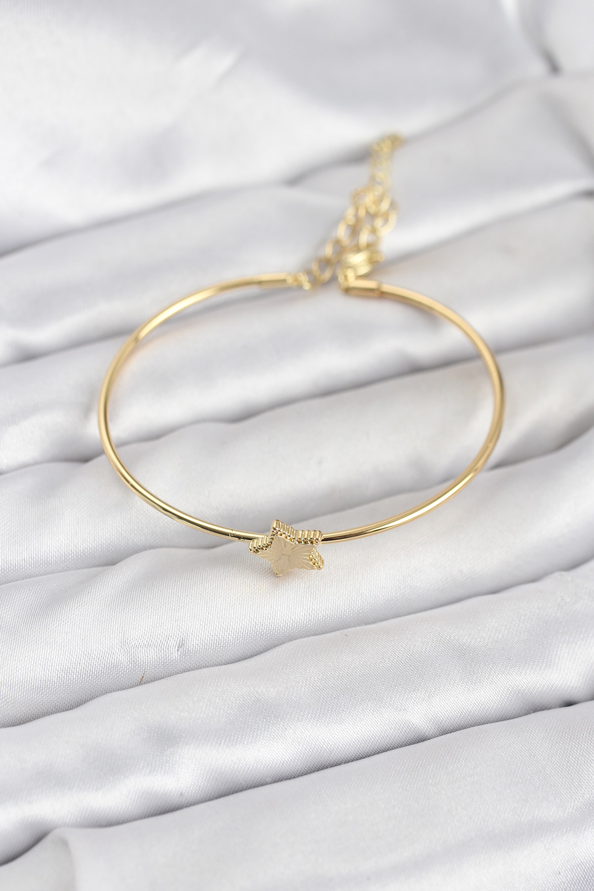 Yıldız Model Gold Kaplama Kadın Bileklik Günlük ve Abiye Kullanım