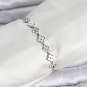 Yonca Bileklik Zirkon Taşlı Asansörlü Gümüş Renk