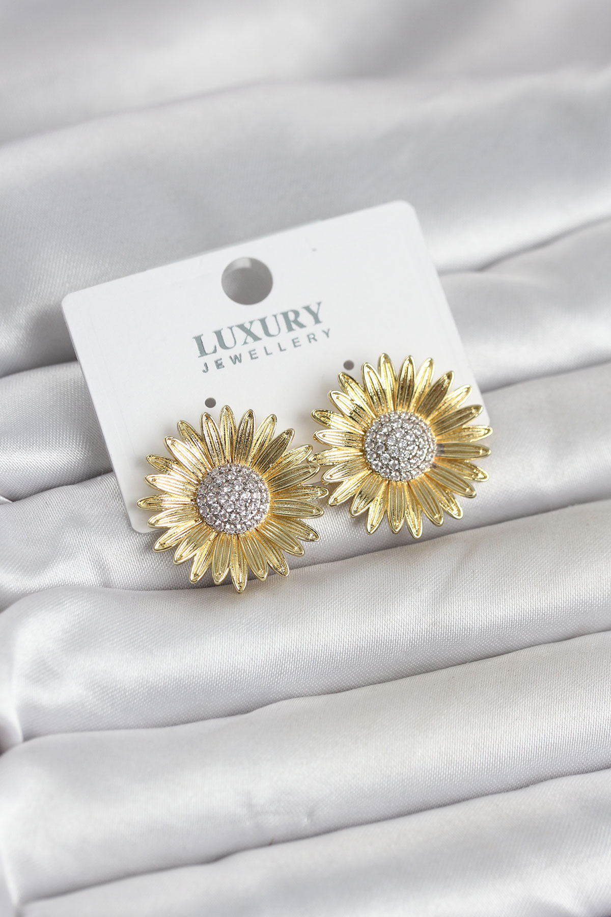 Papatya Model Zirkon Taşlı Gold Kadın Küpe