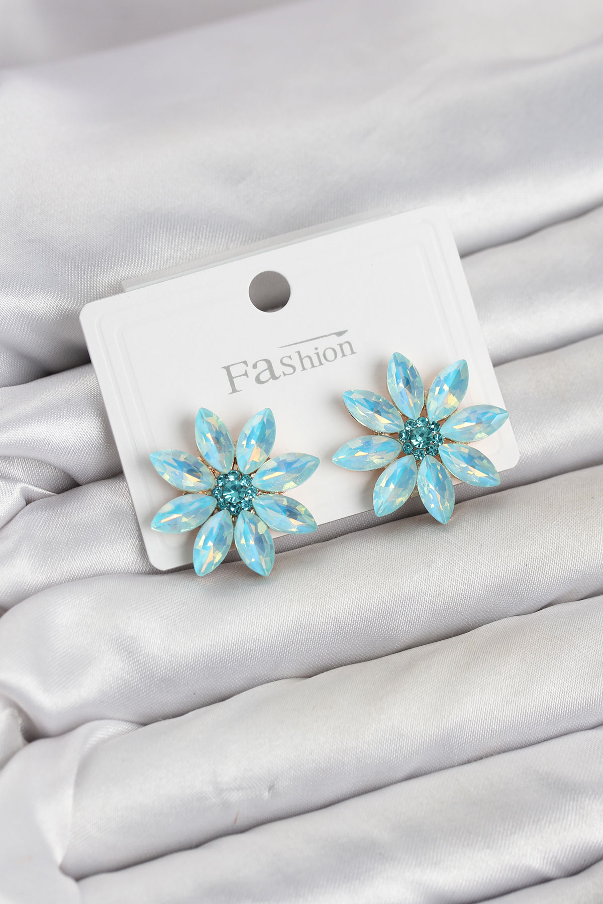 Kadın Küpe Buz Mavisi Kristal Taşlı Lotus Çiçek Model Altın Kaplama