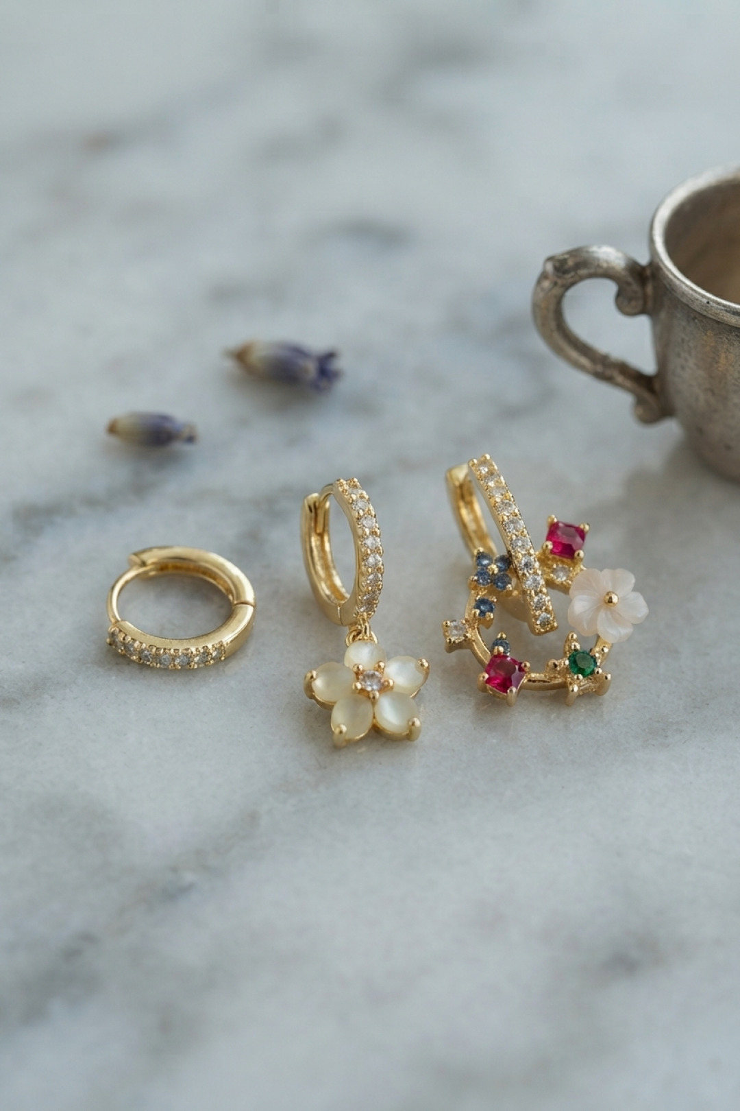 3'lü Set Gold Renk Çiçek Model Küpe