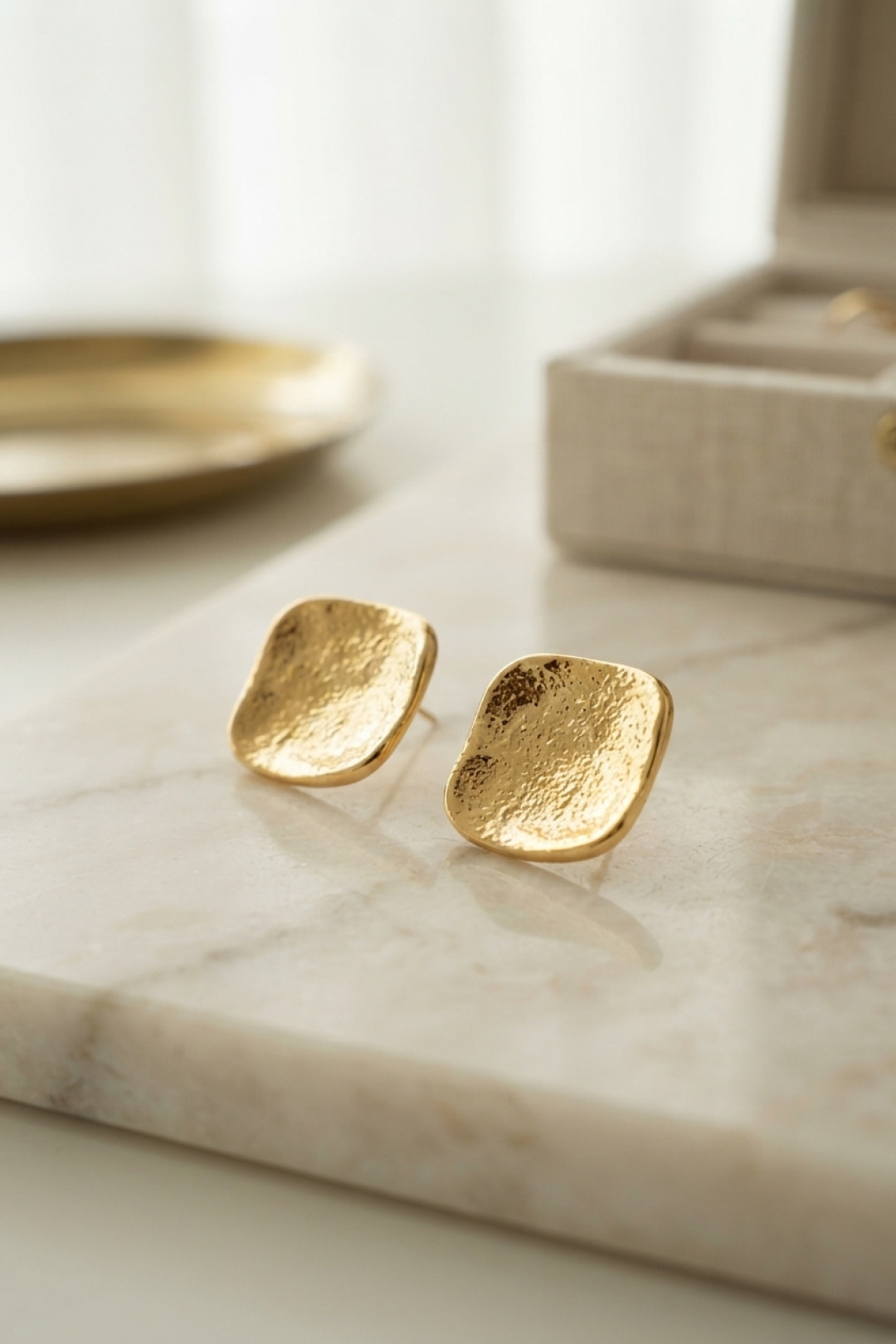 316L Çelik Gold Kaplama Ters Bombe Model Küpe