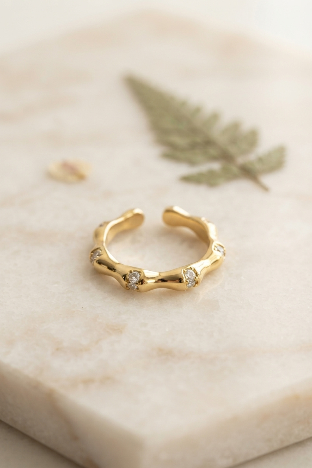 Kadın Yüzük Gold Kemik Model Zirkon Taşlı