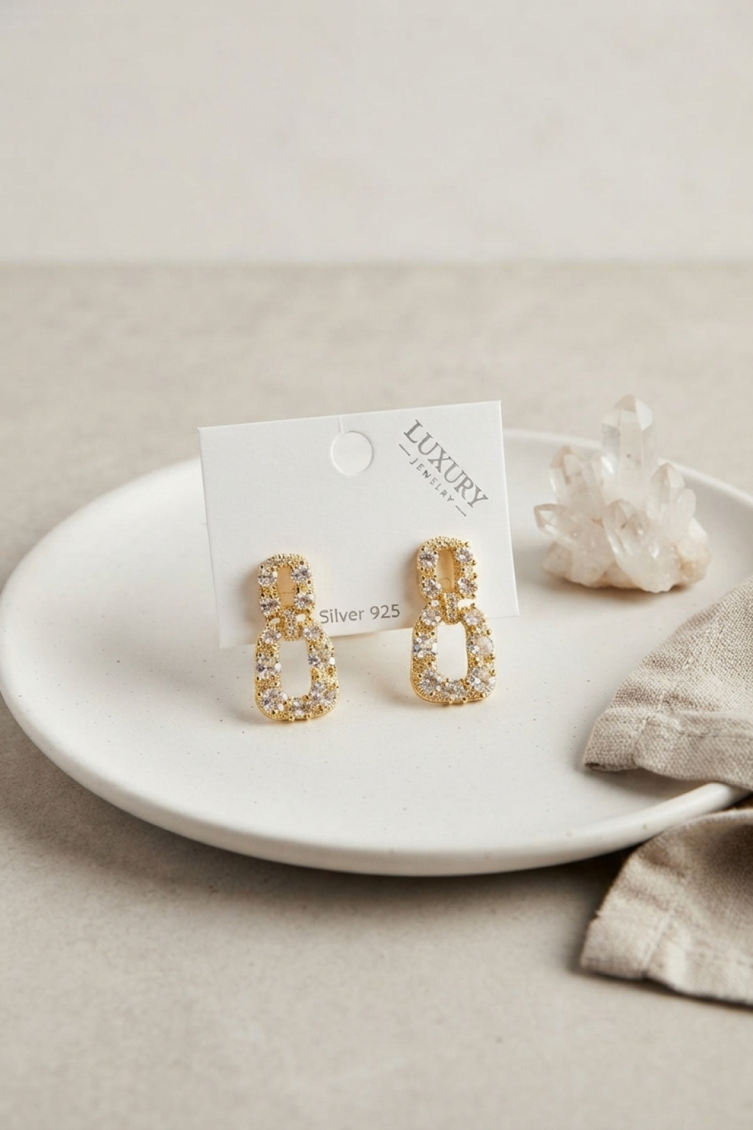 Zirkon Taşlı Gold Pirinç Vintage Kadın Küpe